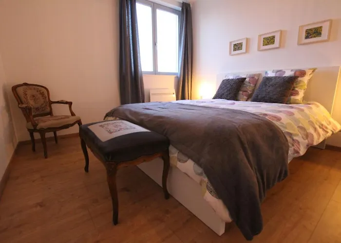 Center - Bright And Large Remparts Apartment